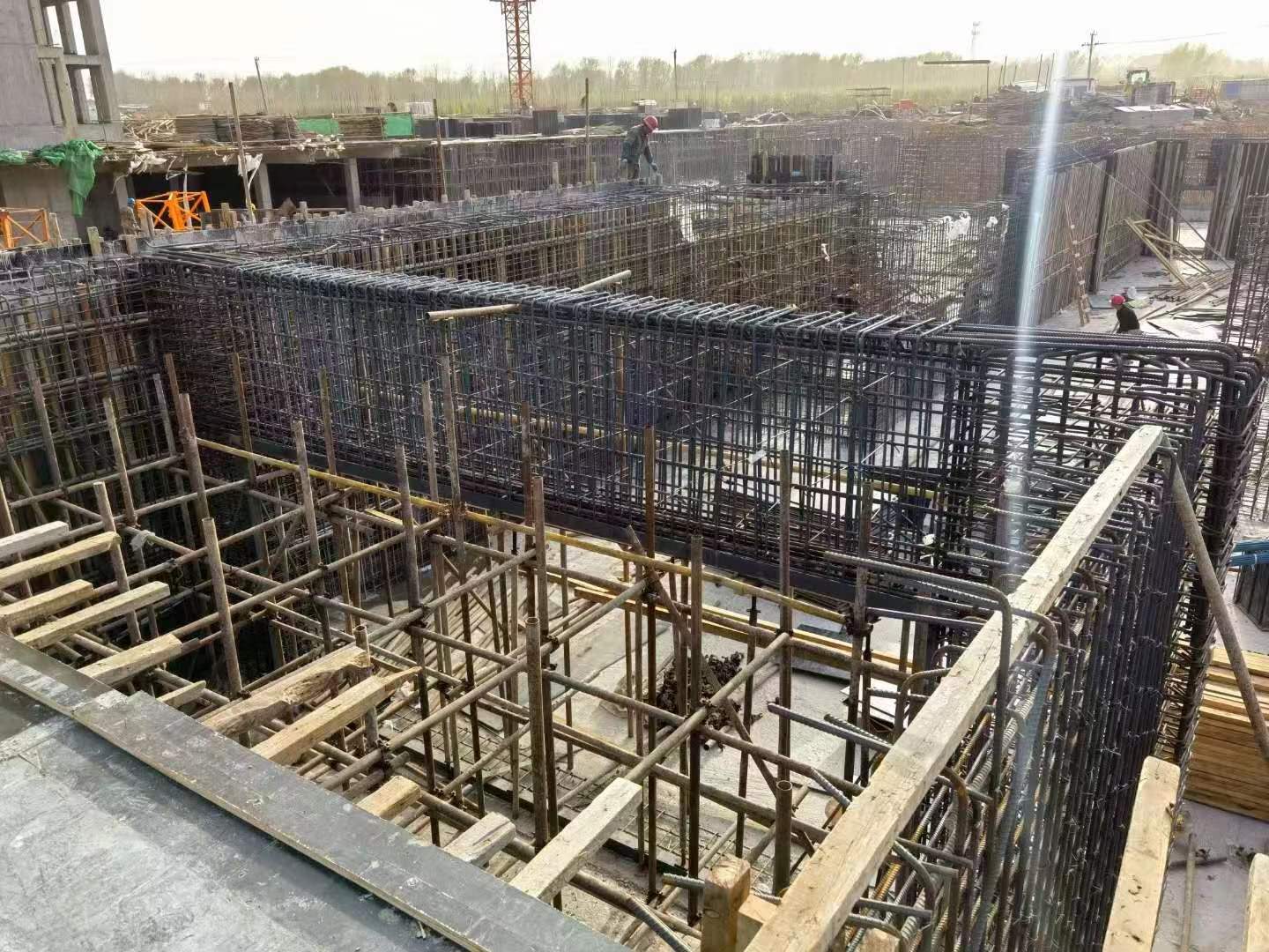 闵行建筑基础筏板施工时混凝土有哪些常见问题?